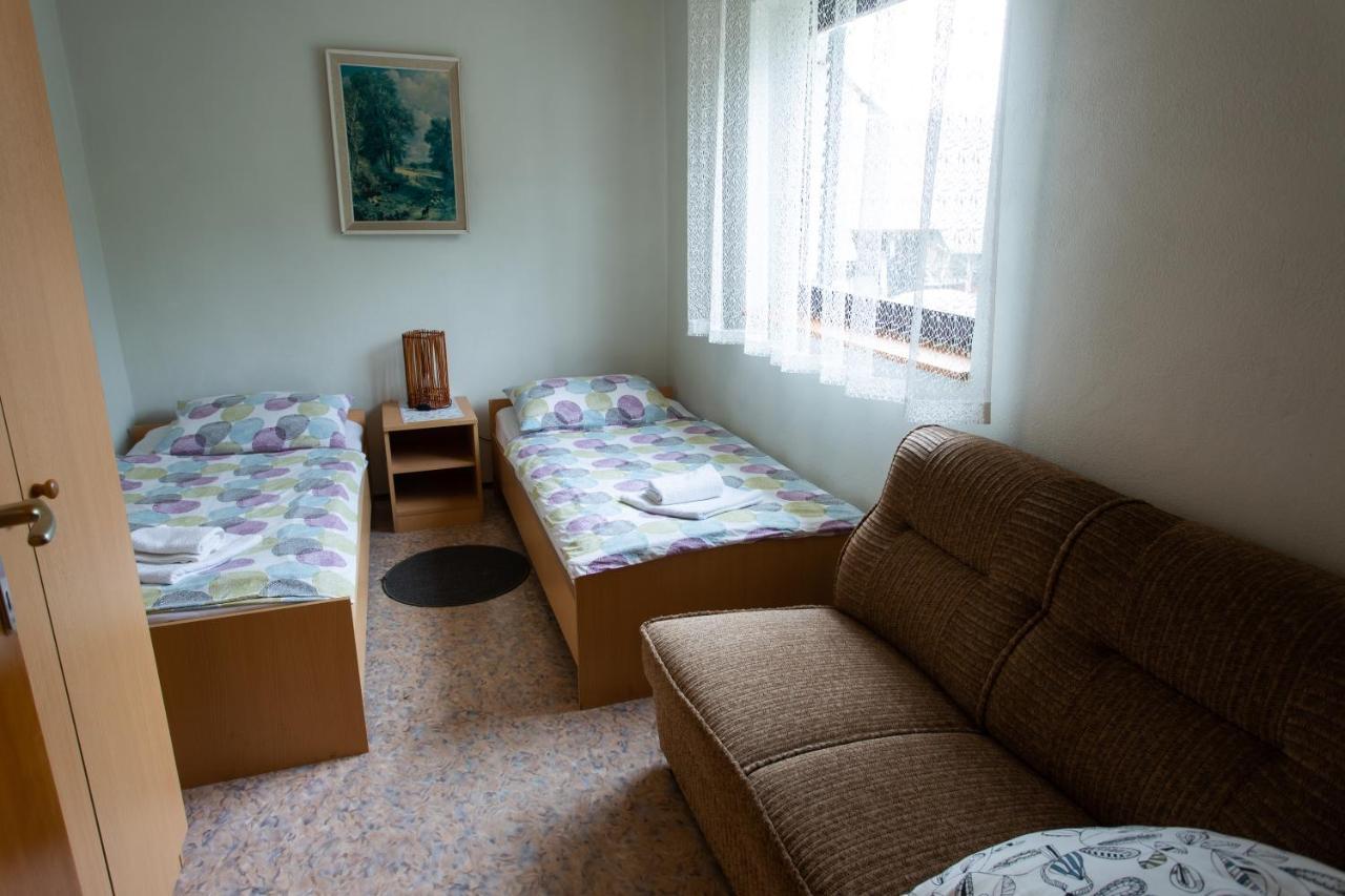 House Vranic Hotel Rakovica Kültér fotó